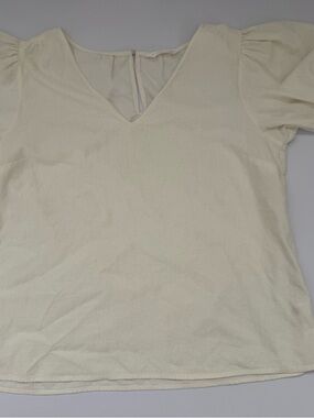 LC Lauren Conrad Cream V-Neck Puff Sleeve Top